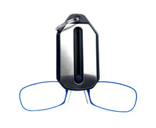 Cargar imagen en el visor de la galería, Clip Nose Reading Glasses Mini Folding Reading Glasses Men and Women With Key chain
