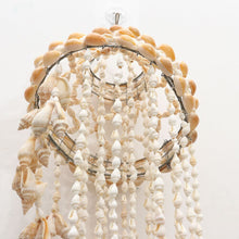 Cargar imagen en el visor de la galería, Conch Sea Shell Wind Chime Hanging Ornament Wall Decoration Creative Hanging
