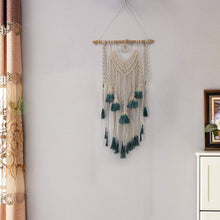 Cargar imagen en el visor de la galería, Handmade Macrame Wall Hanging Woven Macrame Tapestry Boho Wall Decor
