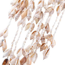 Cargar imagen en el visor de la galería, Conch Sea Shell Wind Chime Hanging Decoration Creative Pendant Stylish Decor
