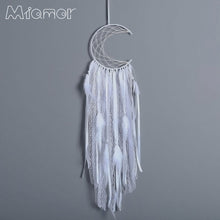 Load image into Gallery viewer, Half-moon Dream Catcher Handmade Dream Catcher Wall Hanging Decoration
